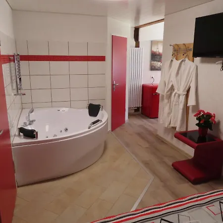 Schwanen Мини-отель *